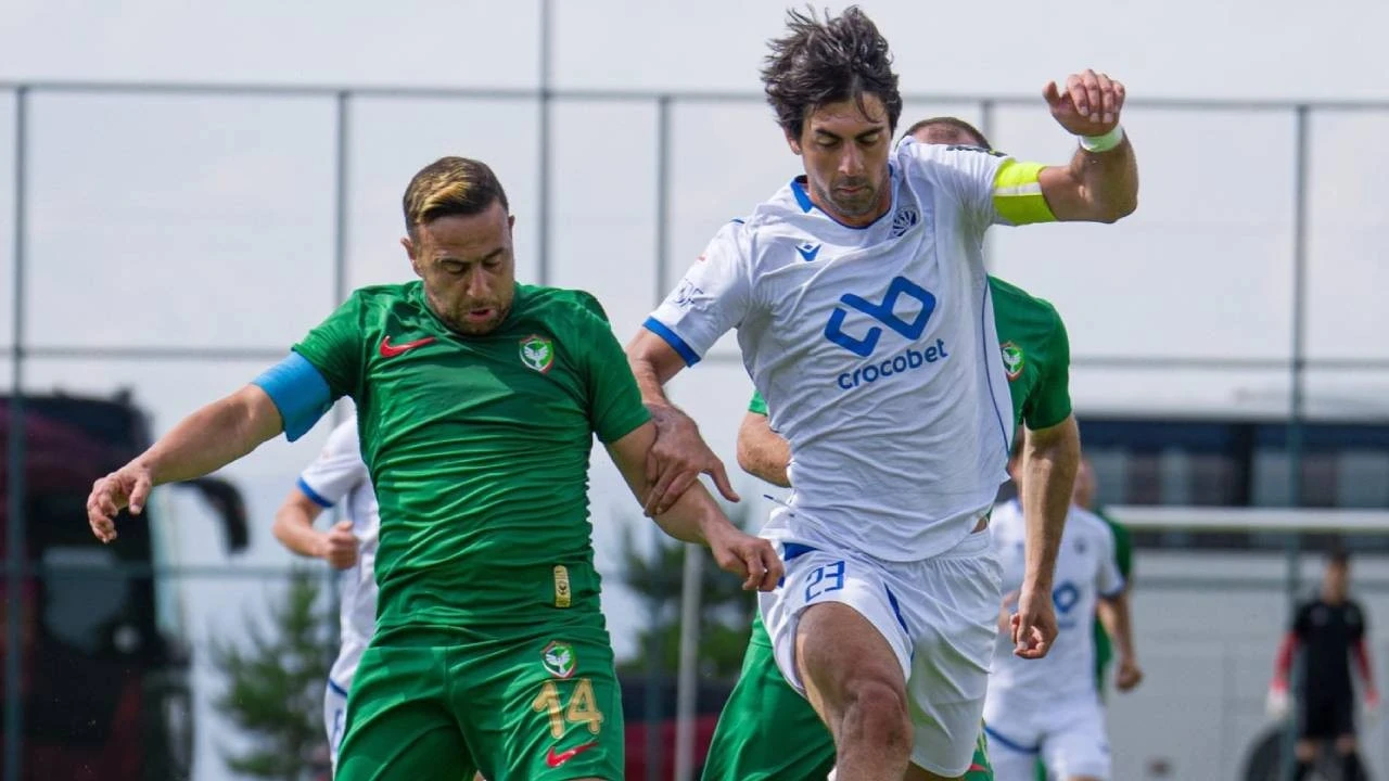 Amedspor, Dinamo Batumi'yi 2 golle geçti