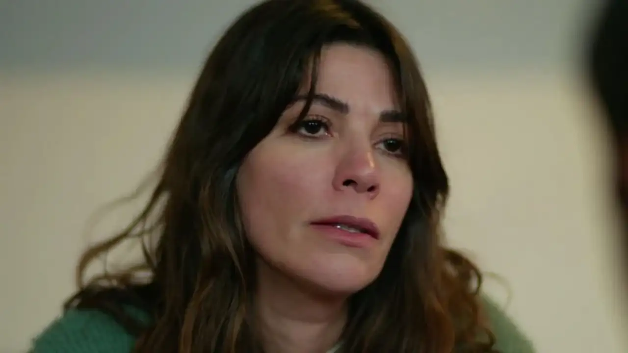 Uzak Şehir Meryem öldü mü? Ceren Moray Uzak Şehir'den ayrılıyor mu? İşte detaylar!