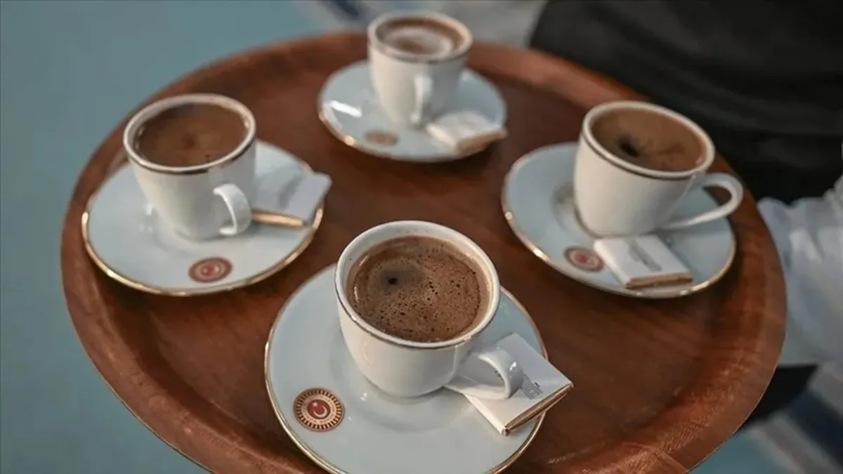 Bol köpüklü nasıl yapılır? Türk Kahvesini böyle yapınca tadına bayılacaksınız
