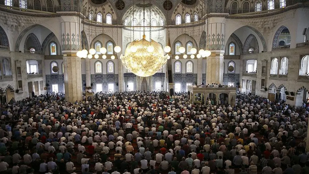 Ramazan Bayramı'nın hakikati: Hak ile geçen zamanın kutlanması