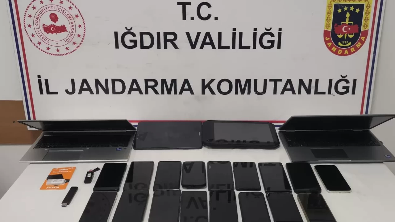 Iğdır merkezli 12 ilde dev siber dolandırıcılık operasyonu: 162 milyon TL’lik vurgun!