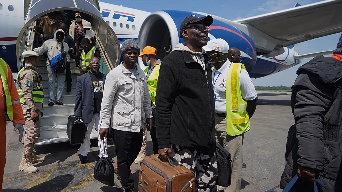 Güney Afrika'da göçmen karşıtı protestolar: Nijeryalılar geri dönüyor