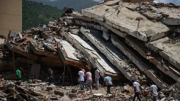 Venezuela'daki depremlerde hayatını kaybedenlerin sayısı 4 bin 734'e çıktı