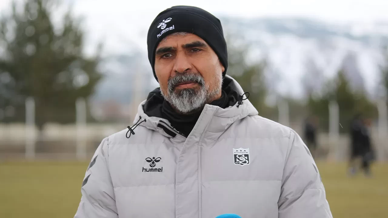 Sivasspor'da flaş ayrılık! İsmet Taşdemir ile yollar ayrıldı