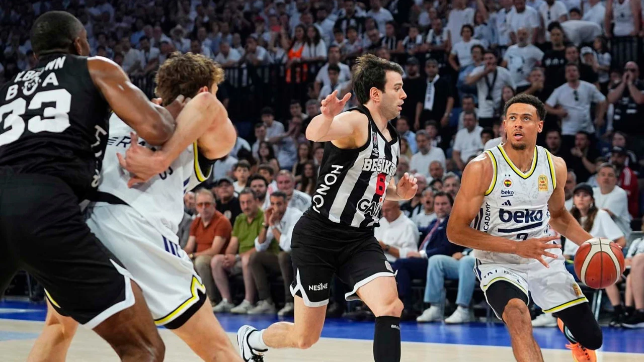 Fenerbahçe- Beşiktaş play-off final serisinde kader maçı!