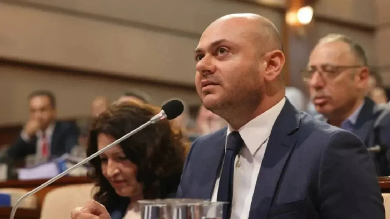 Sabah saatlerinde ifade vermişti: Gencay Özcan gözaltına alındı