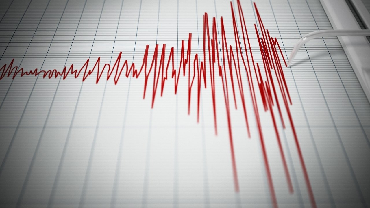 İran'da korkutan deprem! Sarsıntı Irak'tan da hissedildi