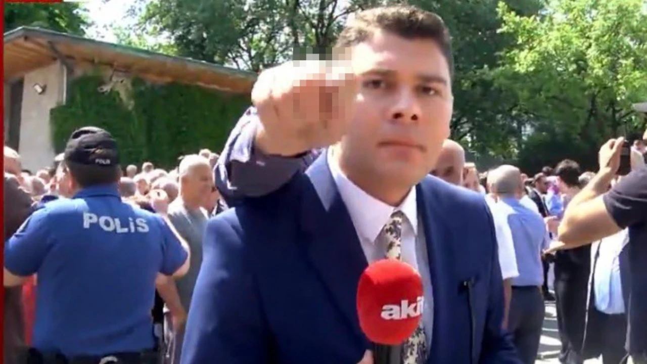 TBMM önünde gazetecilere çirkin saldırı: Özgür Özel destekçileri Akit TV ve TGRT ekiplerini tekme yumruk darp etti