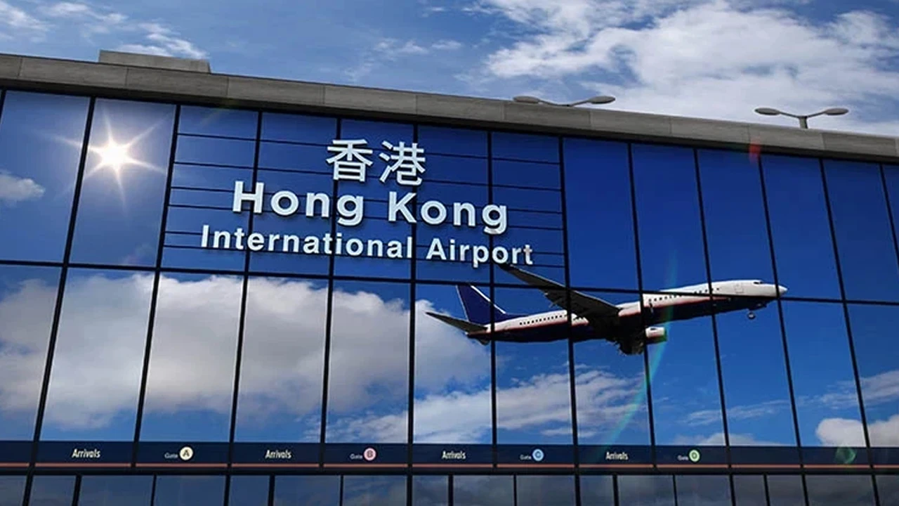 Hong Kong havalimanında kaza