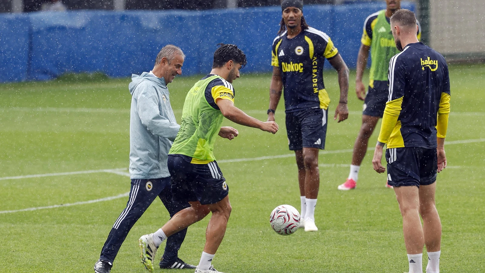 Fenerbahçe, Gornik Zabrze maçının hazırlıklarına devam etti