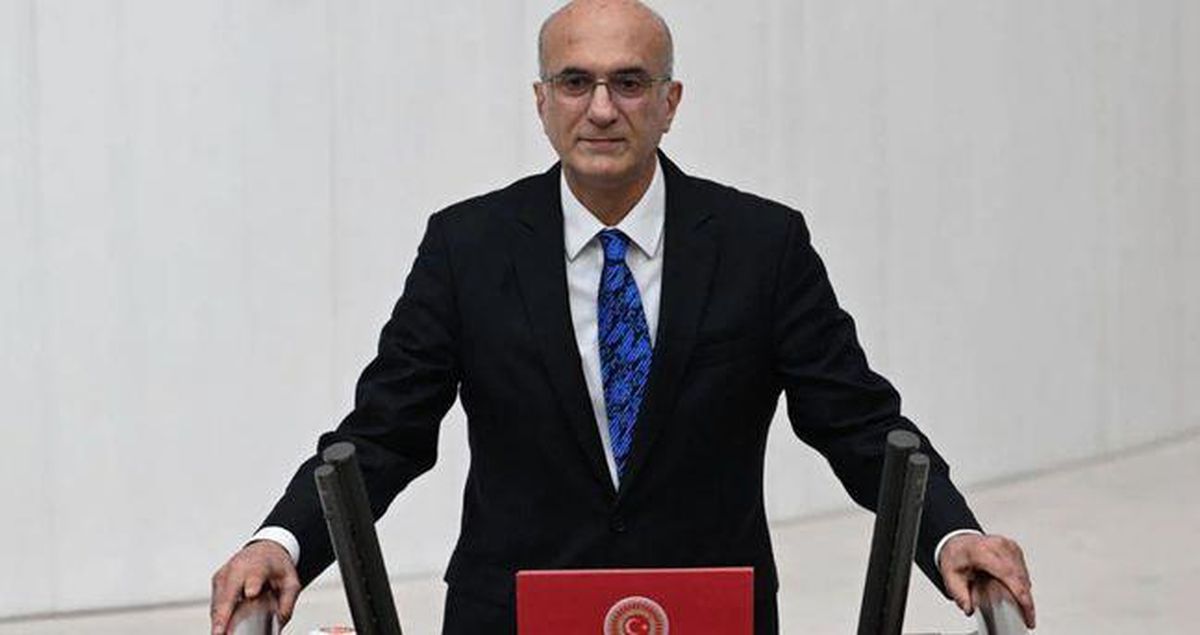 Tekin Bingöl kimdir, hangi partiden? Tekin Bingöl kaç yaşında, nereli, ne doktoru?