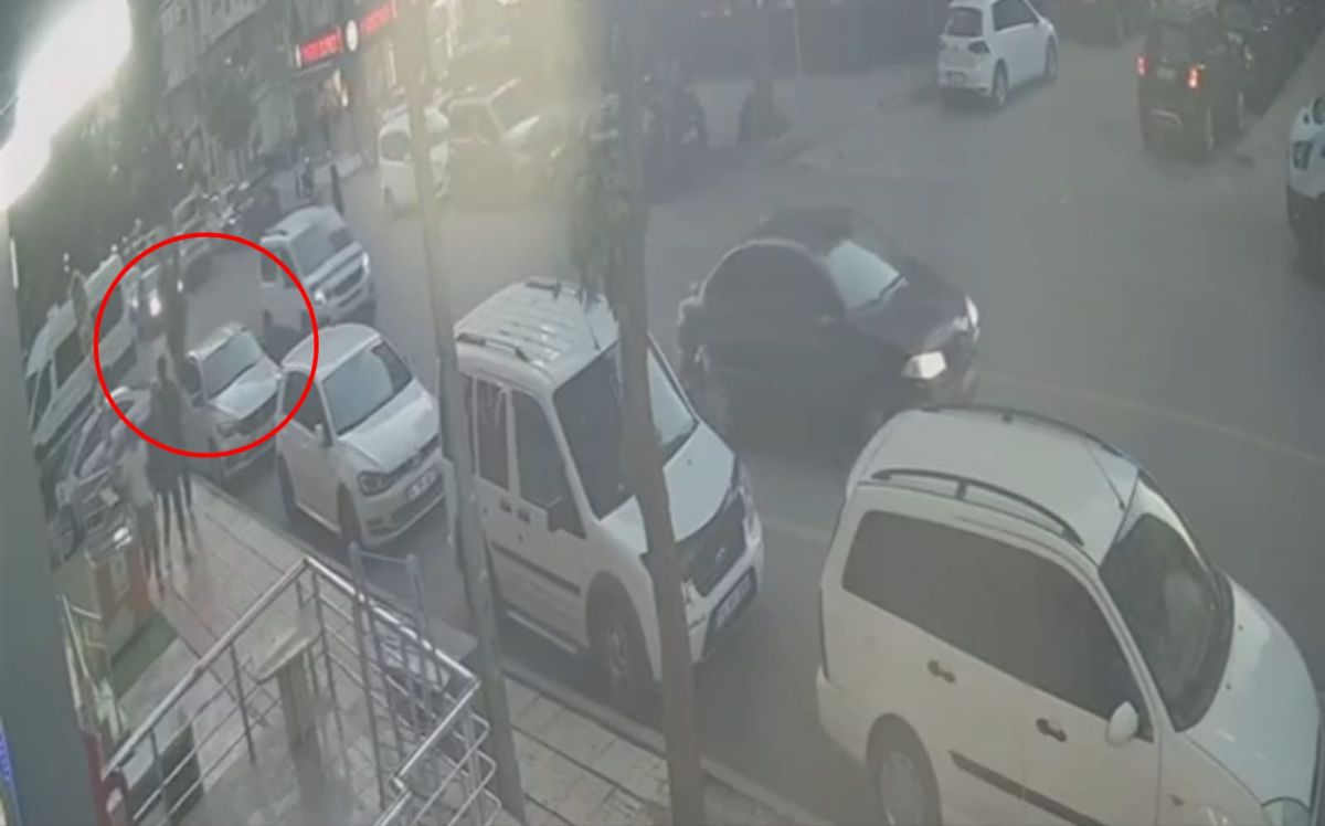 Balkondan düşen 21 aylık bebek yaralandı; o alar kamerada