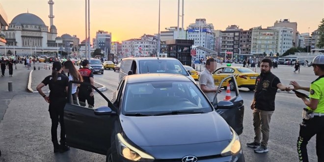 İstanbul'da helikopter destekli 'Huzur İstanbul' denetimi
