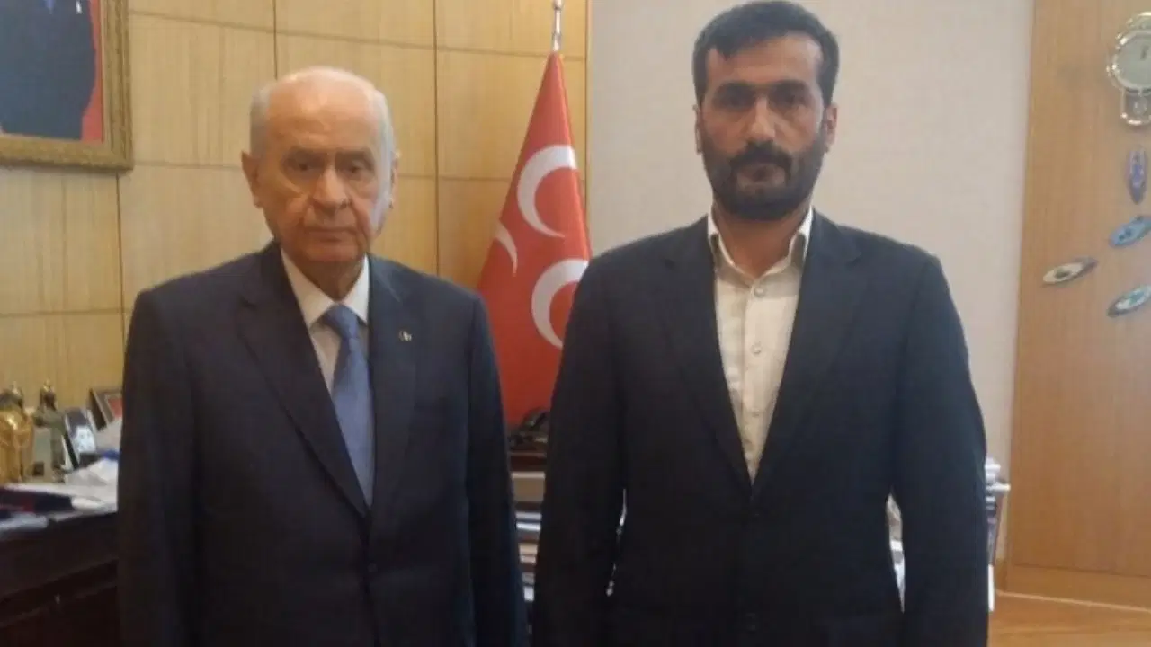 MHP Hakkari İl Başkanı bıçaklı kavgada yaralandı