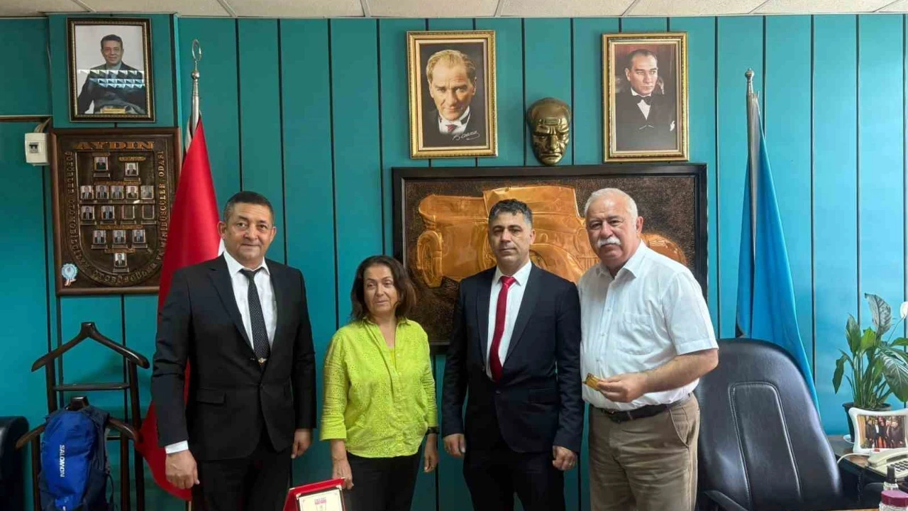 Şehit ailesine hürmet gösteren şoför ödüllendirildi