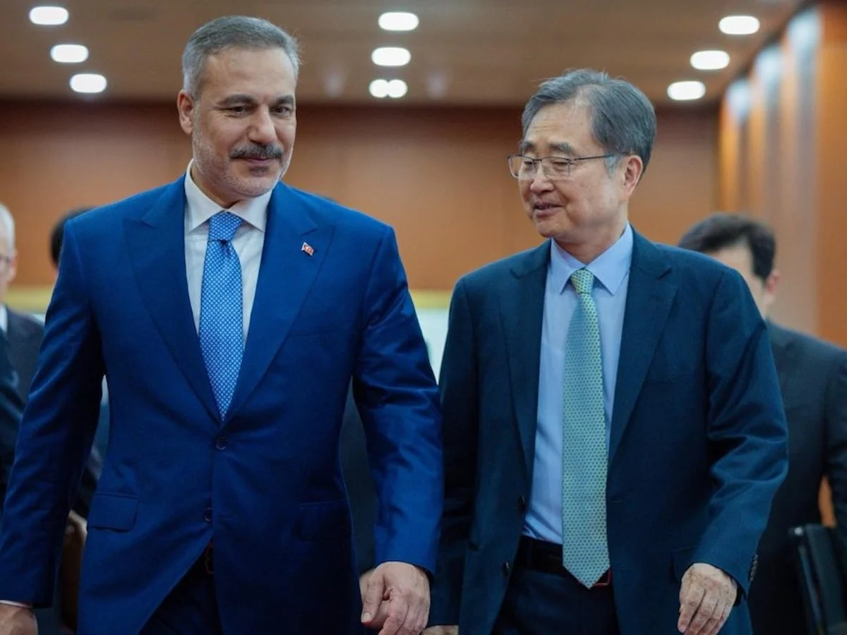 Hakan Fidan Güney Kore'de: Mevkidaşı Cho Hyun ile görüştü