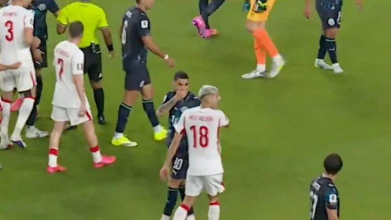 Paraguay neden kırmızı kart gördü, Almiran oyundan neden atıldı, kural ne?