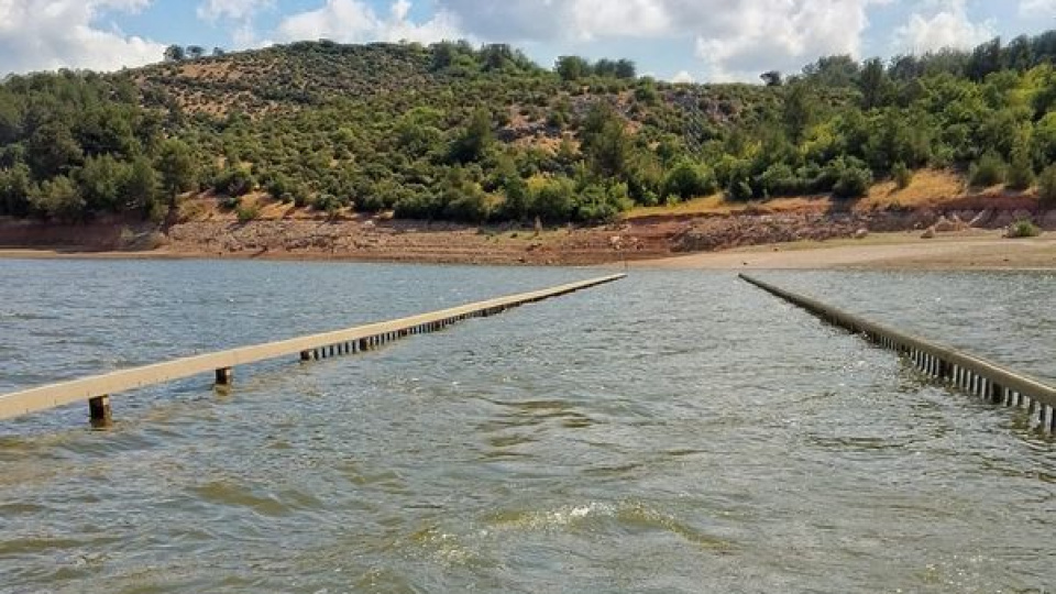 Çanakkale'deki barajda sular çekildi, Haydaroba Köprüsü ortaya çıktı