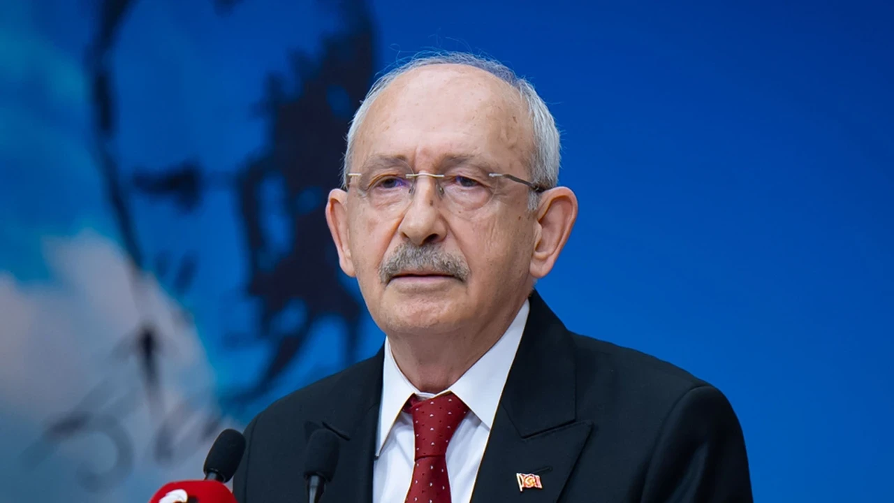 CHP'de 4 il başkanı daha görevden alındı