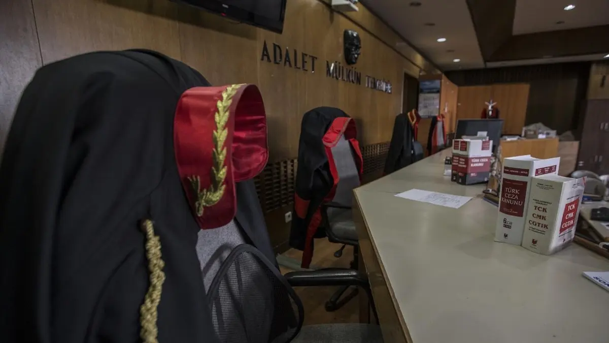 Anne ve kızına kanlı infaz! Firari sanığa dava