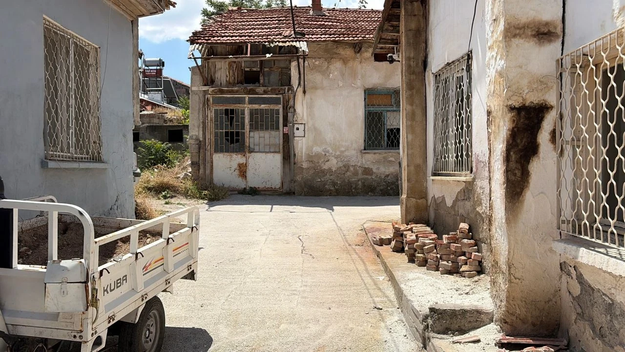 Burdur'da silahlı kavga: Sırtından vurulan adam hayatını kaybetti
