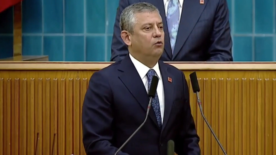 Özgür Özel: Burada konuşmak bir zafer değildir