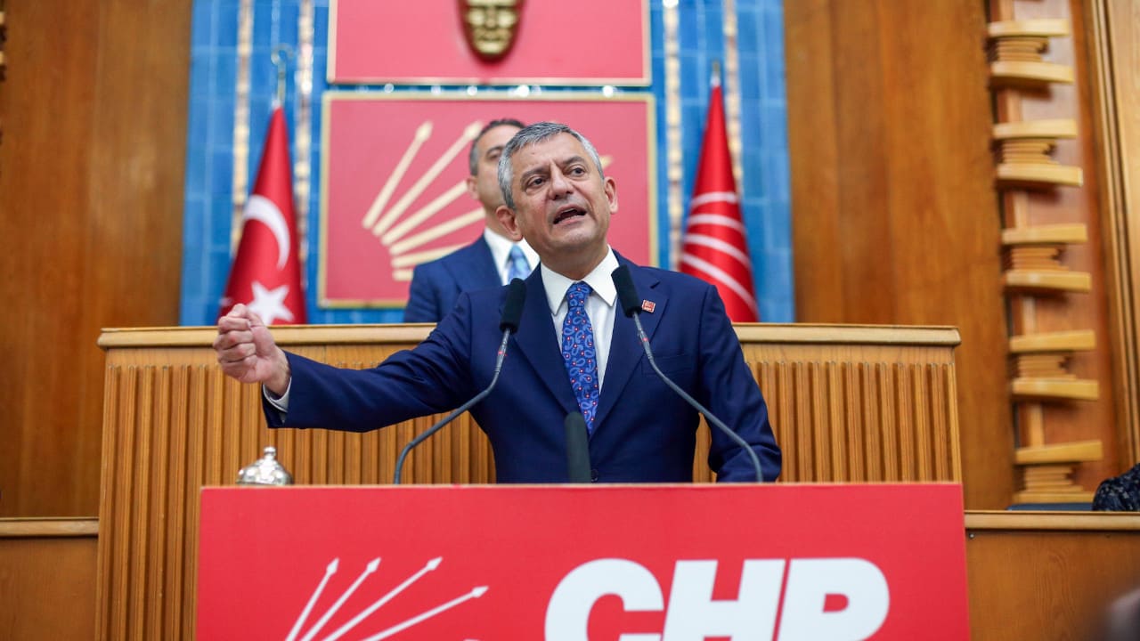 Özgür Özel'den dikkat çeken çıkış! "Artık kimseye kefil olamam"