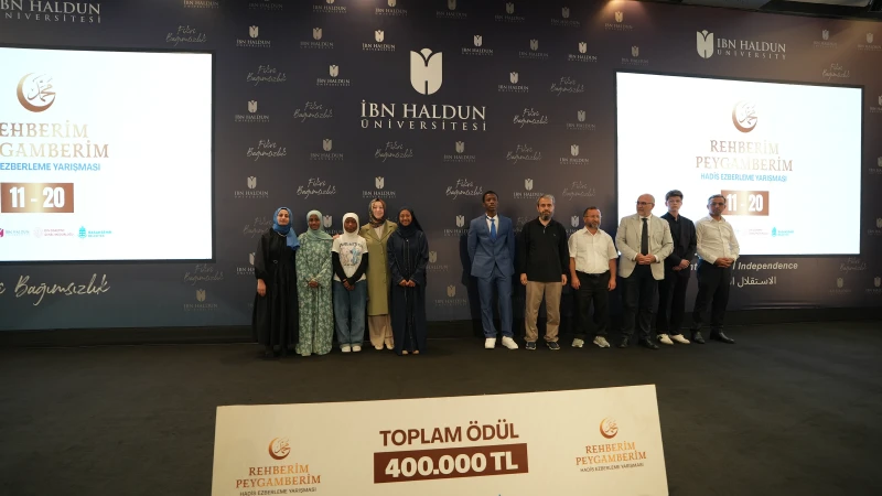Uluslararası öğrenciler Rehberim Peygamberim Hadis Ezberleme Yarışması’nda ödüllerine ulaştı