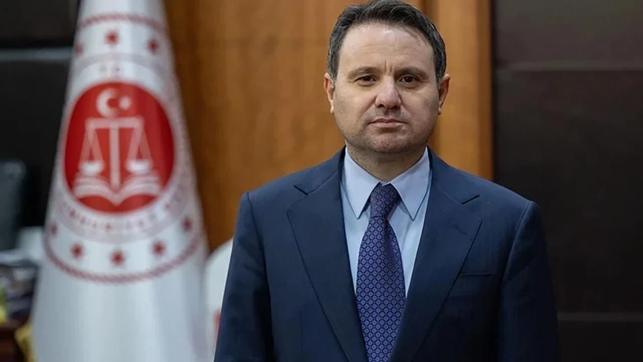 Bakan Gürlek'ten 12 Yargı Paketi Açıklaması: 'Yargı Paketi Ayrı, Terörsüz Türkiye Süreci Ayrı Yürüyor