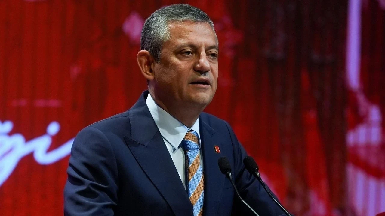 Özel harekete geçiyor! Yeni parti için tarih belli oldu! Dilekçe o gün İçişleri’ne verilecek!