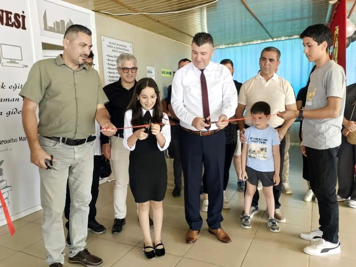 Bozyazı'da genç yetenek eserlerini sanatseverlerle buluşturdu