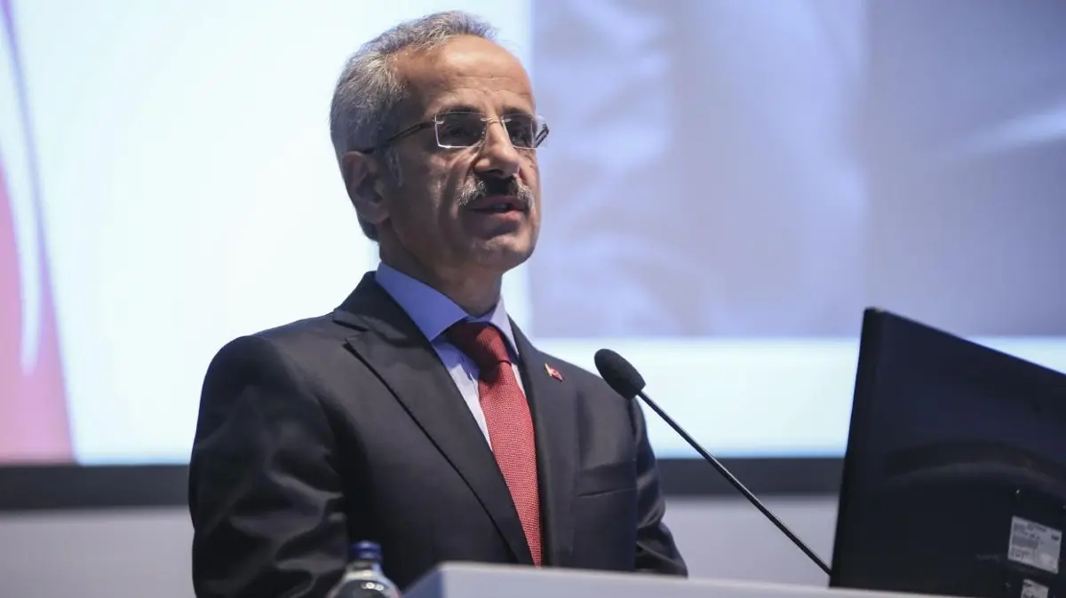 15 Temmuz'da millet kazandı! Bakan Uraloğlu: FETÖ'nün 40 yıllık planı çöktü