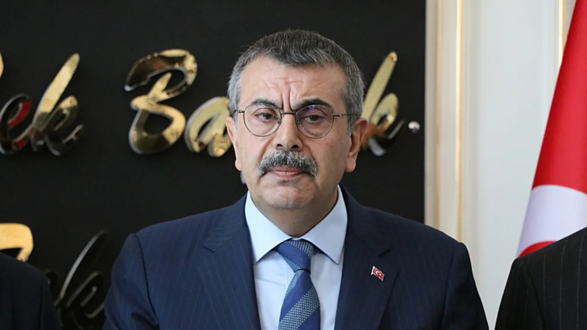 Milli Eğitim Bakanı Yusuf Tekin: Derslik başına düşen öğrenci sayısı Türkiye genelinde düştü