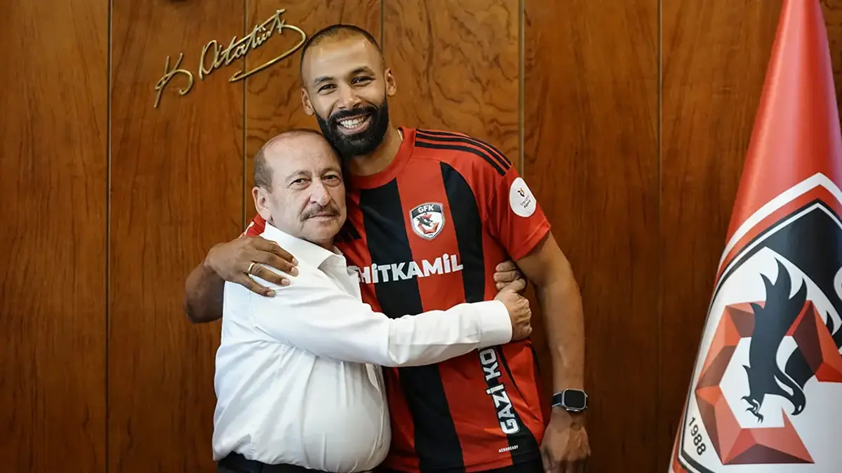 Gaziantep FK, Nazım Sangare ile nikâh tazeledi