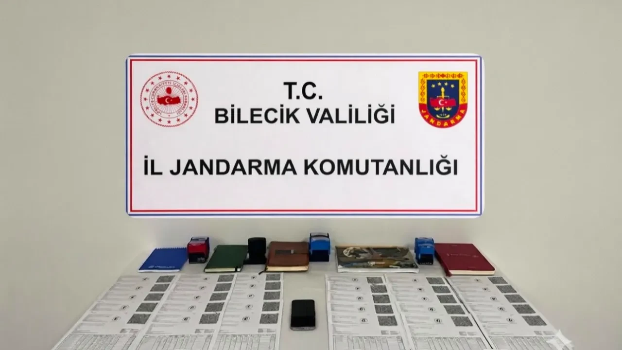 Vergi kaçakçılığı operasyonu: 14,5 milyon liralık sahte fatura ele geçirildi, 2 kişi yakalandı