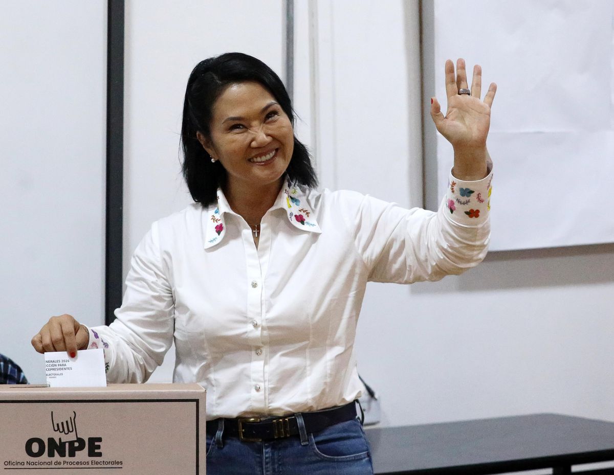 Peru'da Devlet Başkanlığı Seçimini Keiko Fujimori Önde Tamamladı