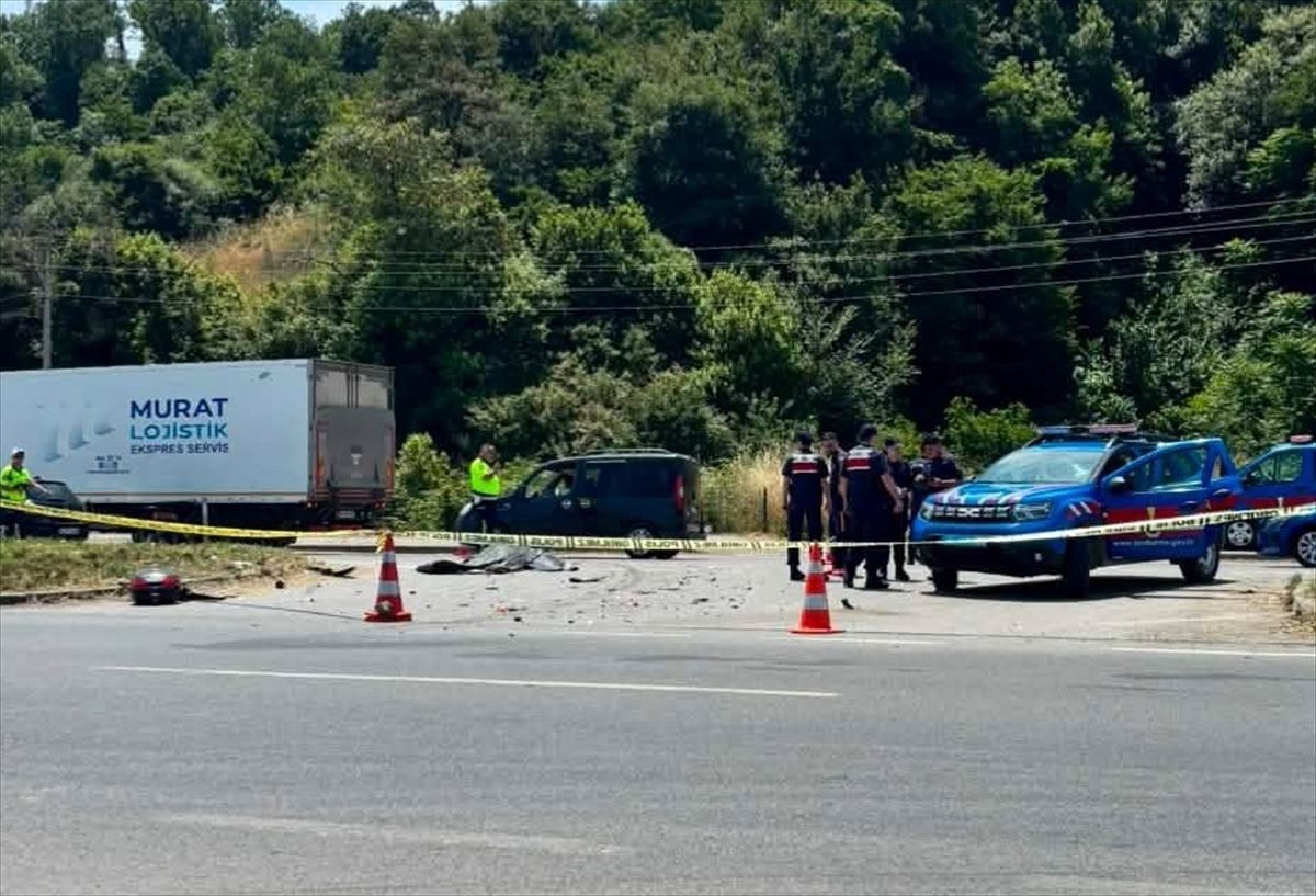 Samsun'da kamyonla çarpışan motosikletin sürücüsü öldü