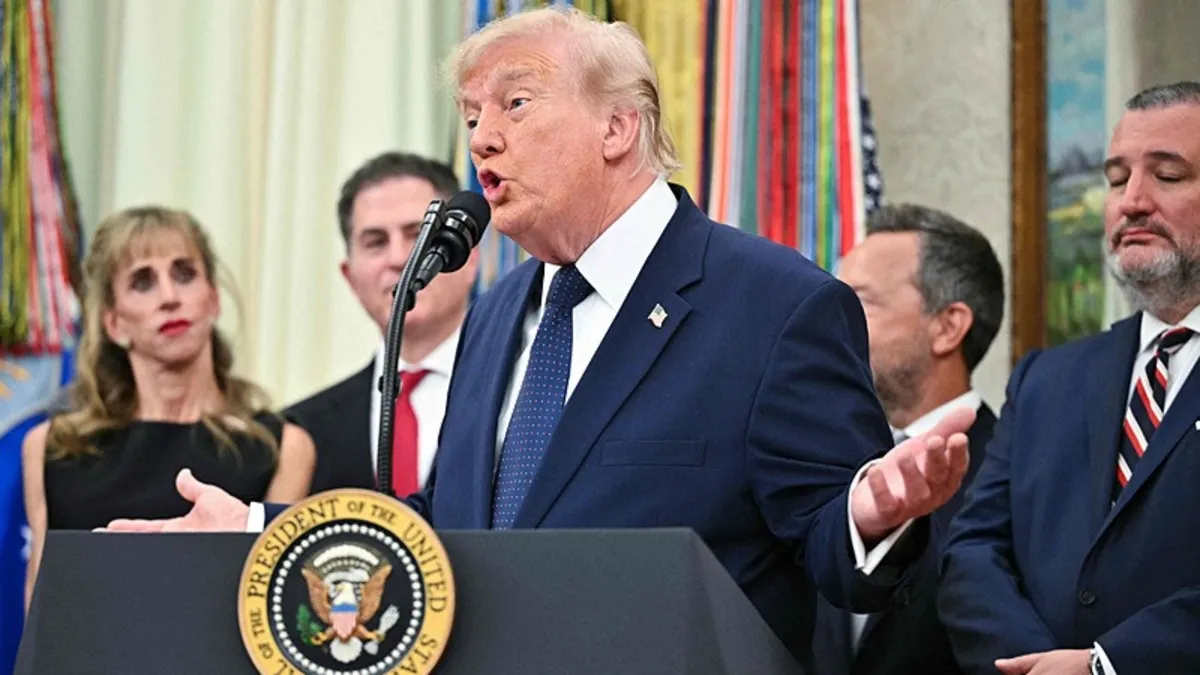 Trump Ankara yoluna çıkmadan İran'a yine gözdağı verdi: Ya anlaşma ya imha!