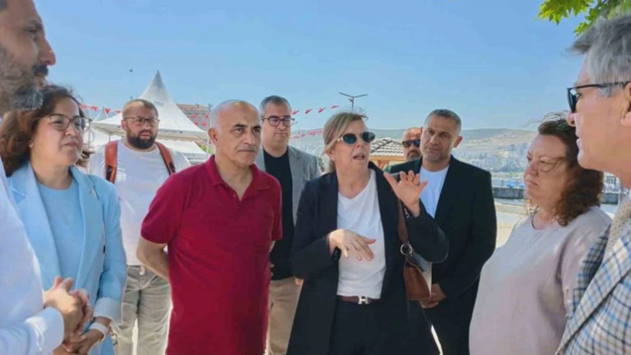 Ümraniyeli lise öğrencileri Boğaz turuyla mezuniyet coşkusunu yaşadı