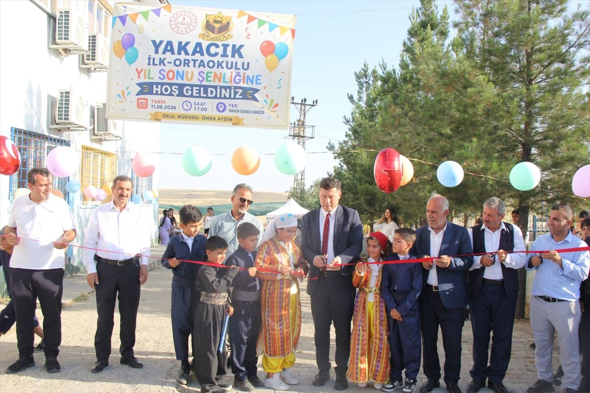 Cizre'de ilk ve ortaokul öğrencileri yıl sonu şenliğinde buluştu