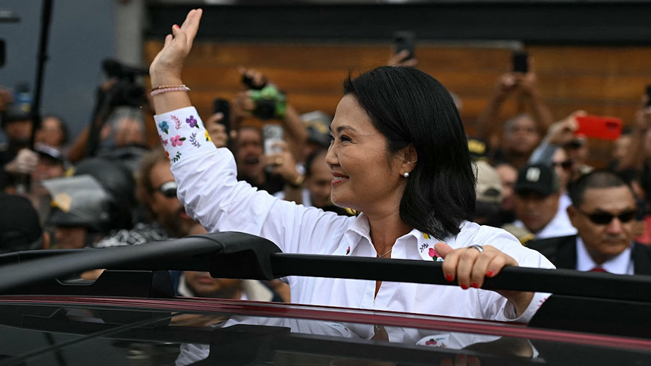 Sekiz yılın sekizinci devlet başkanı: Peru'da seçimleri sağcı aday Fujimori kazandı