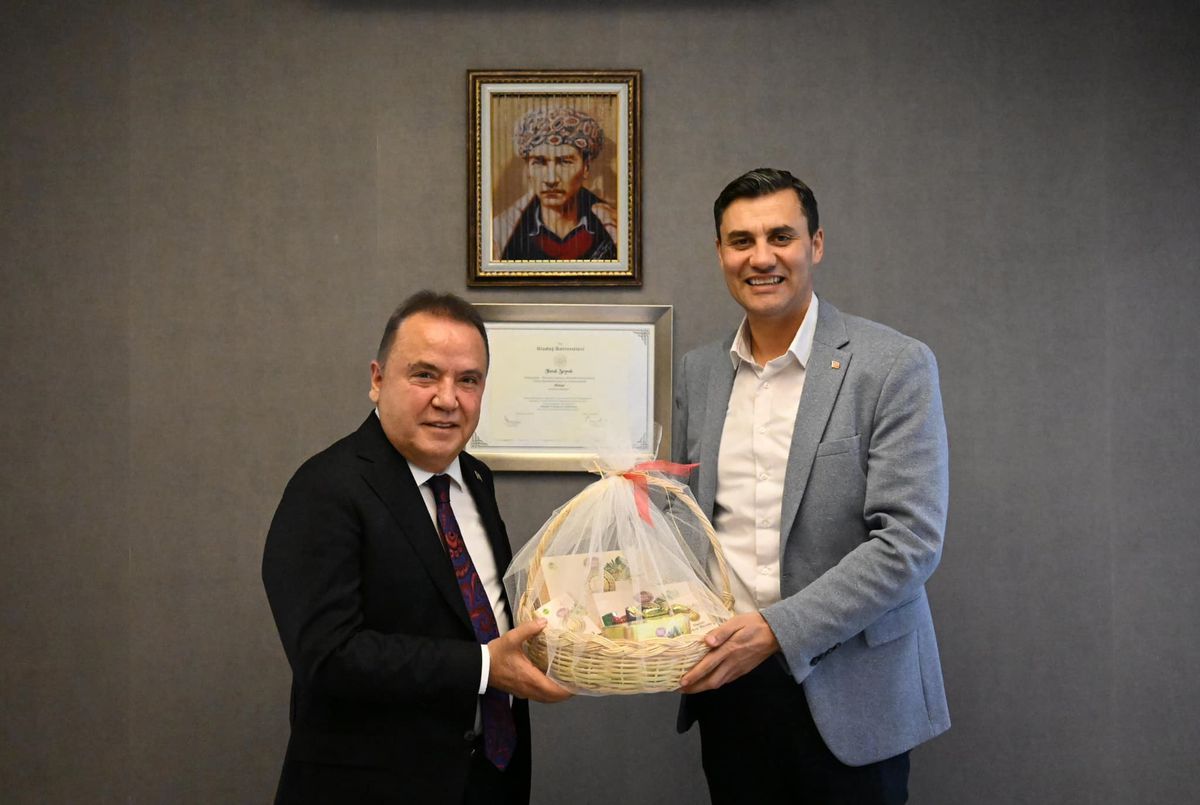 Muhittin Böcek: Ferdi Zeyrek'e 950 bin avro götürdüm