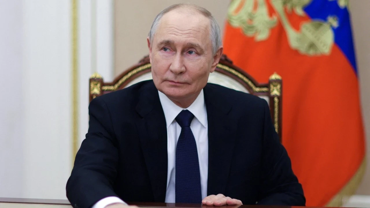 Putin: Zor bir dönemden geçiyoruz