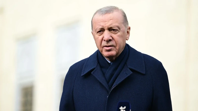 Cumhurbaşkanı Erdoğan'dan şehit polis memuru için başsağlığı mesajı