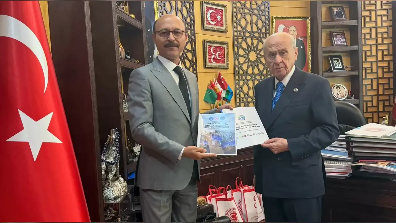 Talip Geylan, MHP Lideri Devlet Bahçeli’yi ziyaret ederek Kerkük raporunu sundu