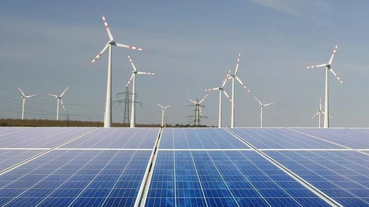 Elektrikte kritik denge: Üretim tüketimi geçti, zirve saat şaşırttı