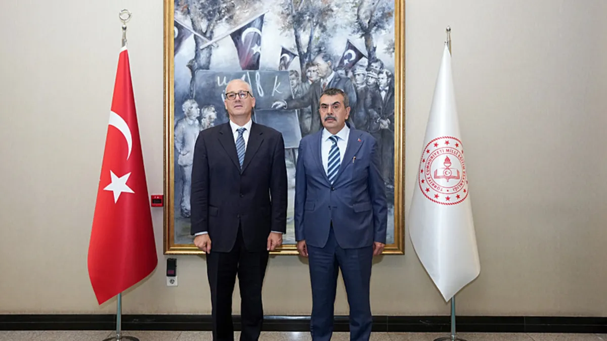 Bakan Tekin, Rusya ve Mısır'ın Ankara Büyükelçilerini kabul etti