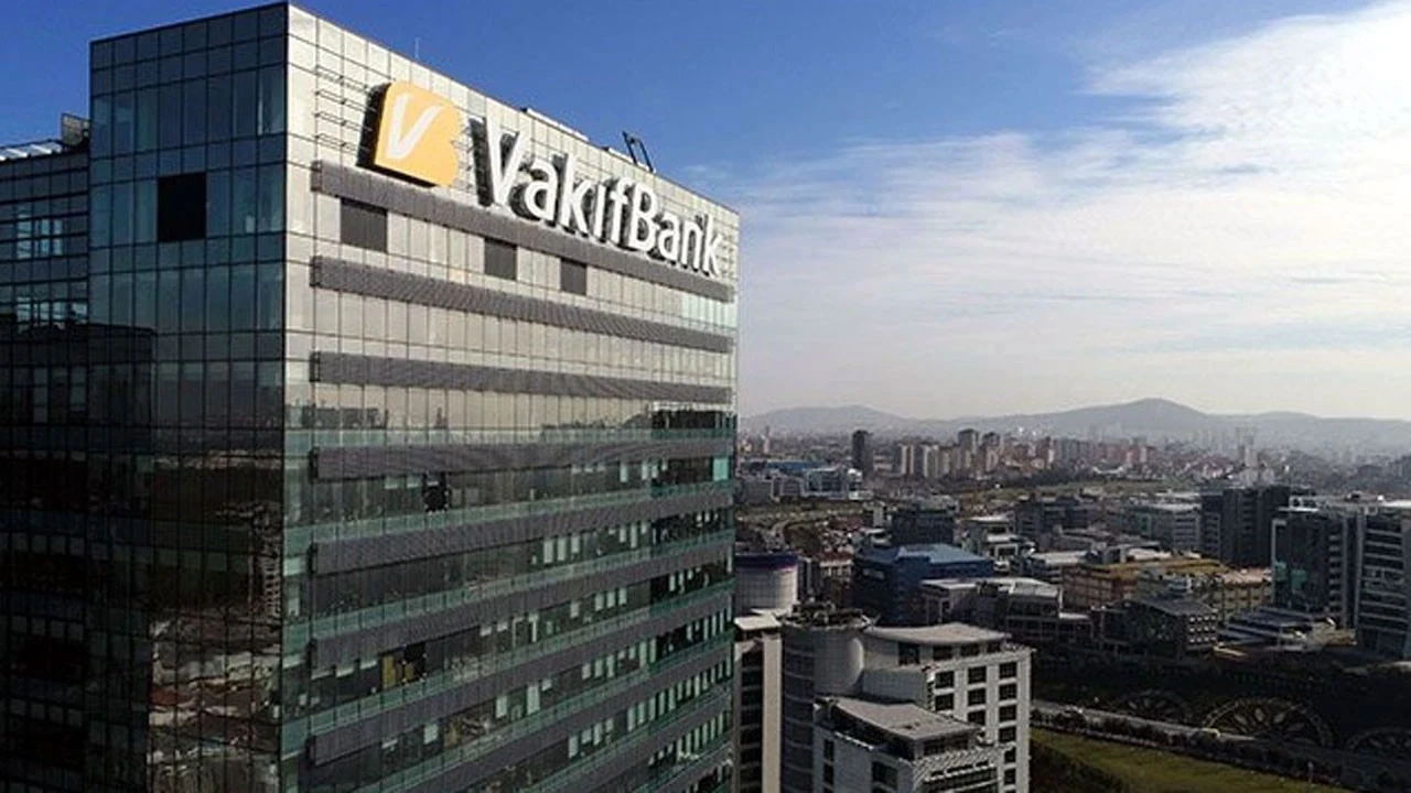VakıfBank dış ticarette ilke imza attı: 250 milyon dolarlık kaynak