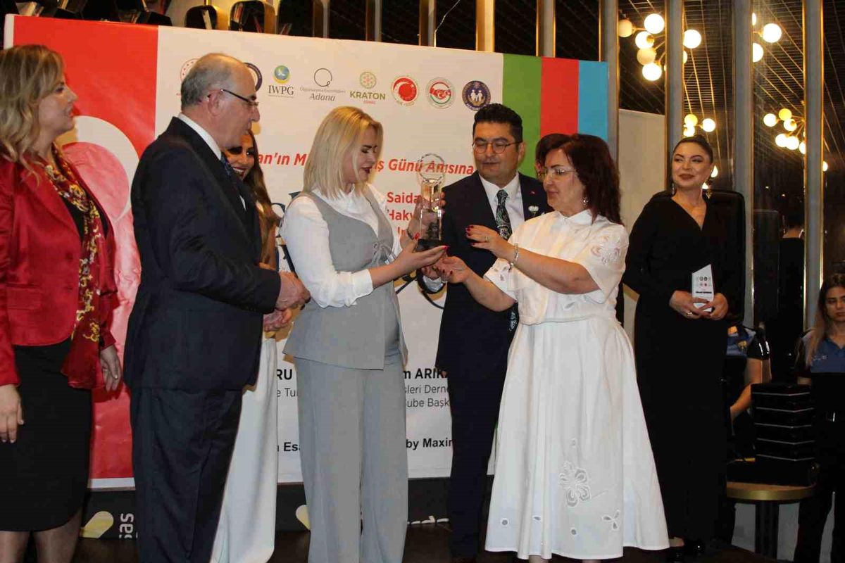 Adana'da Karabağ filmi gösterimi ve barış ödülü