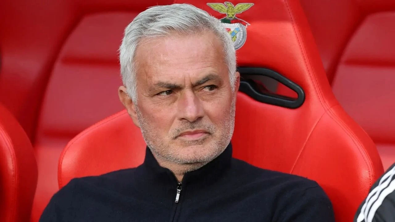 Jose Mourinho'dan Benfica'ya veda!
